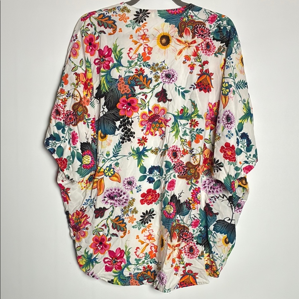 Grace & Lace Multicolor Floral Kimono